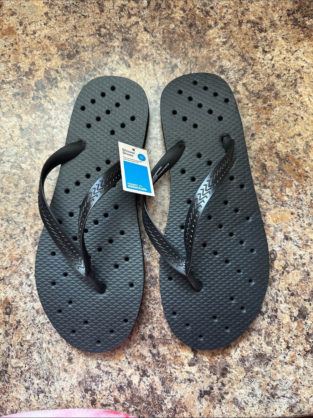 Shower shoes Women’s 8/9 Men’s 7/8